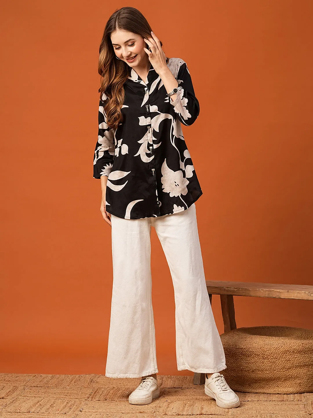Abstract Floral Printed Straight Fit Kurti - Black