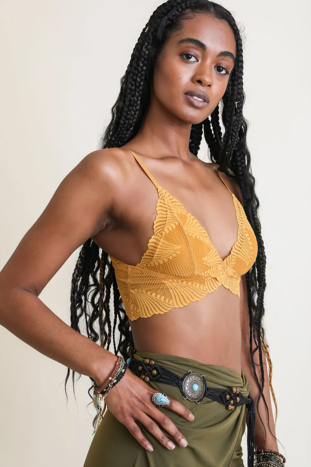 Butterfly Scallop Lace Bralette