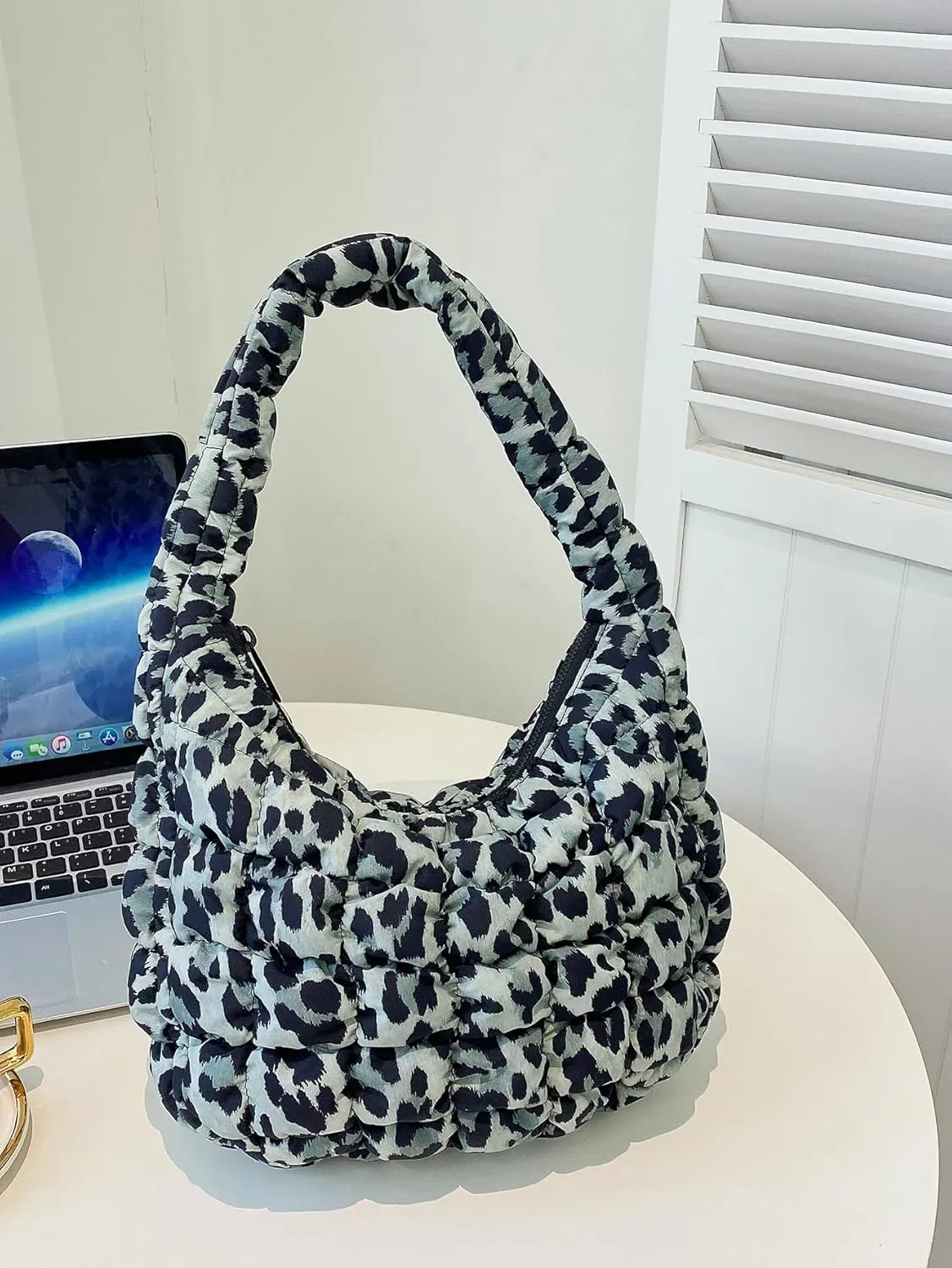 Cheetah Tote Purse for Women, Puffer Leopard Print Shoulder Bag Y2k Purse Puffy Corduroy Hobo Satchel Handbag Punk Bag