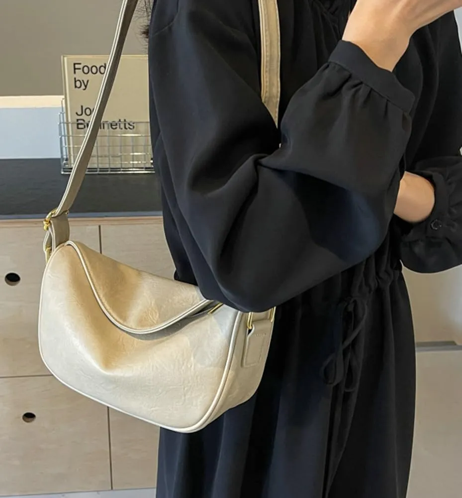 Crescent Crossbody Bag for Women Small Sling Hobos Dumpling Bag with Adjustable Strap