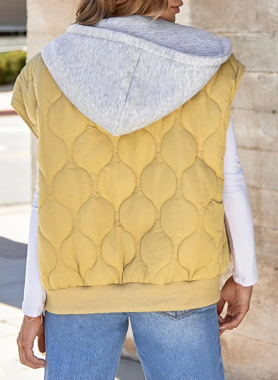 EVALESS Hooded Puffer Vest Women 2024 Zip Up Sleeveless Quilted Vests with Pockets
