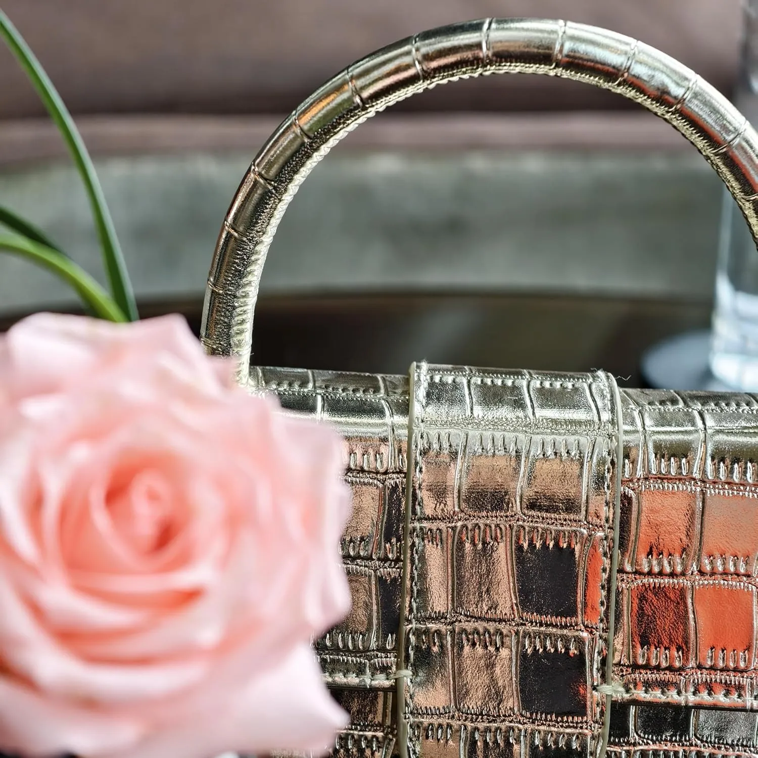 Evening Bag for Women, Gold Flower Sequins Purses, Sparkling Party Clutch Handbag for Wedding Cocktail Prom