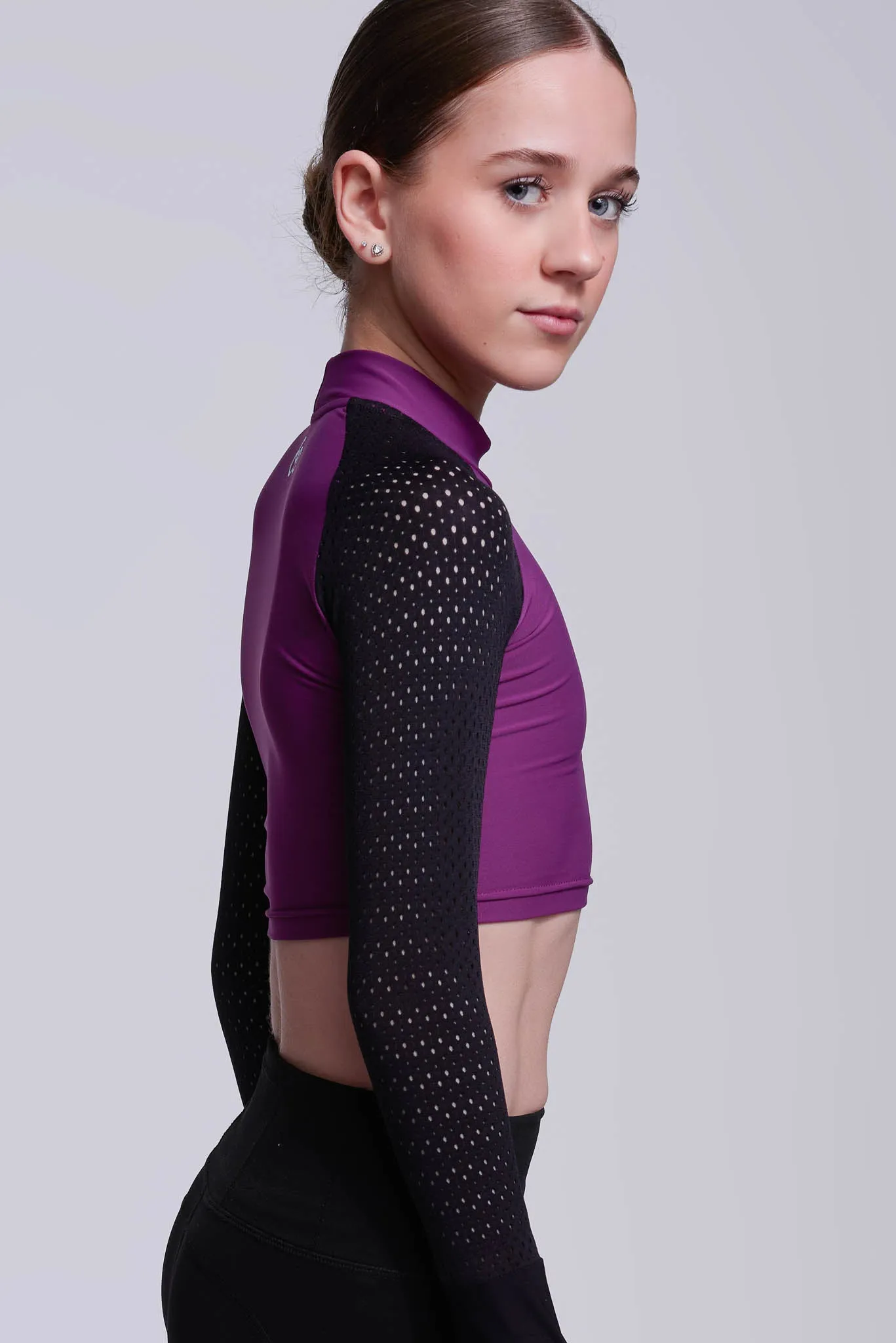 Inspire Crop Top in Berry