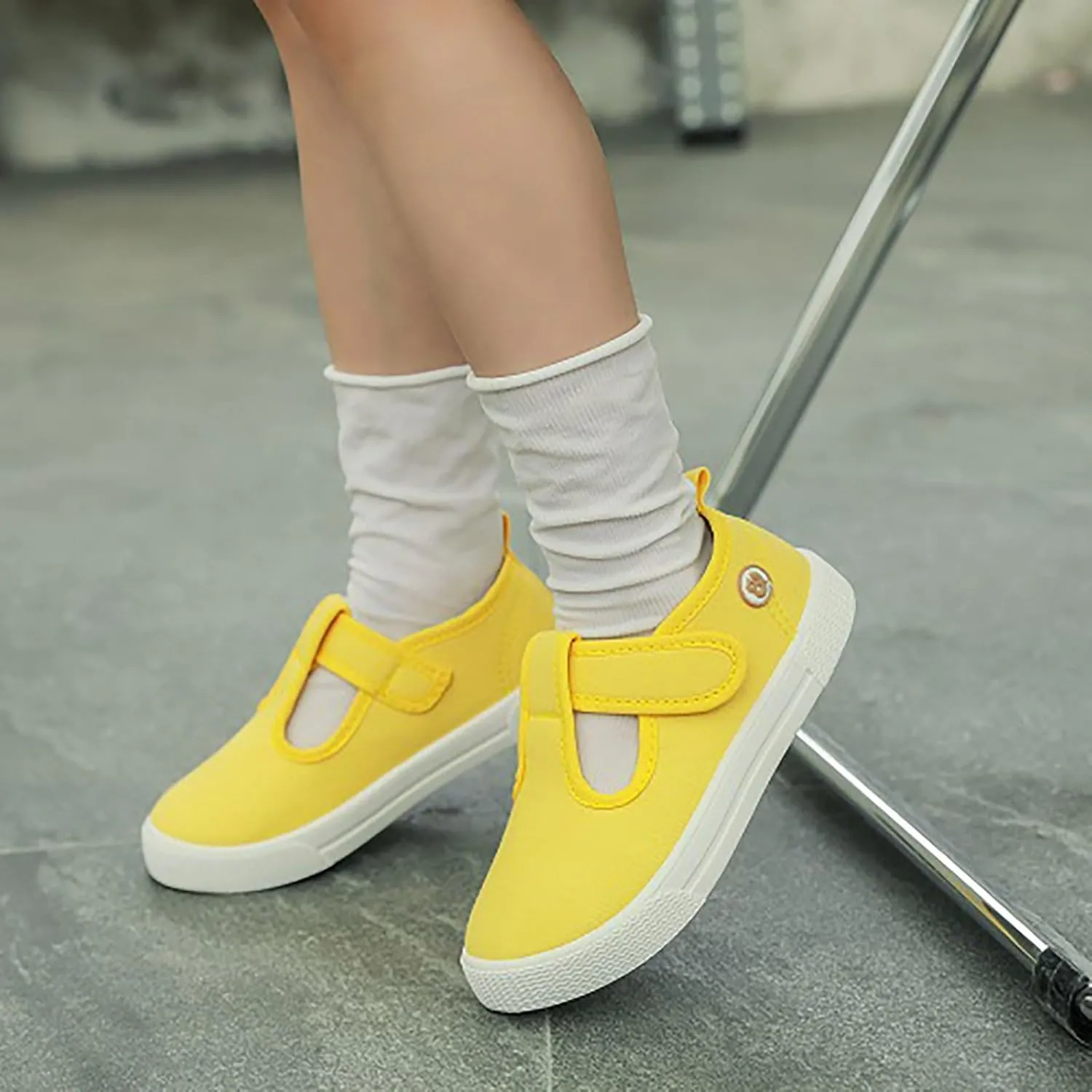 Kids Shoes Toddler Baby Boy Girl Shoes Flat Shoes Bao Head One Foot Off Girl Canvas Shoes Toddler Running Shoes Girls