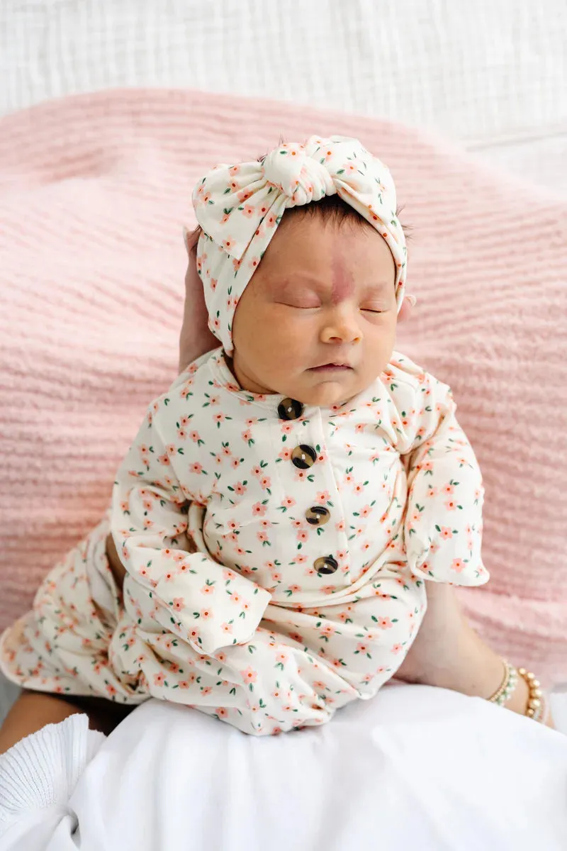 Knotted Gown, Lottie