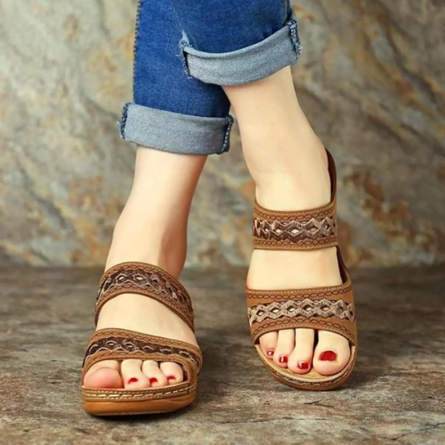 Orthopedic Sandals for Women Wide Width Arch Support Low Wedges Comfortable Walking Sandals Mesh Up Open Toe Slip On Slippers Beach Vacation Casual Footwear Ladies Slide Sandal 2025 Dress Shoes