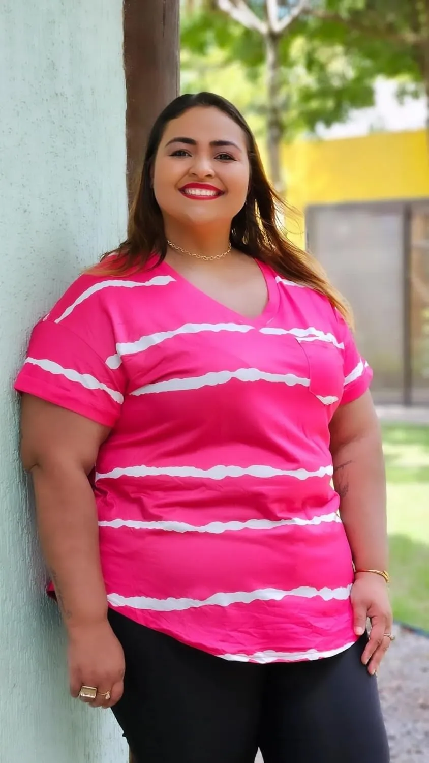 RITERA Plus Size Tops For Women Summer T Shirts V Neck Short Sleeve Casual Basic Tee with Front Pocket XL-5XL