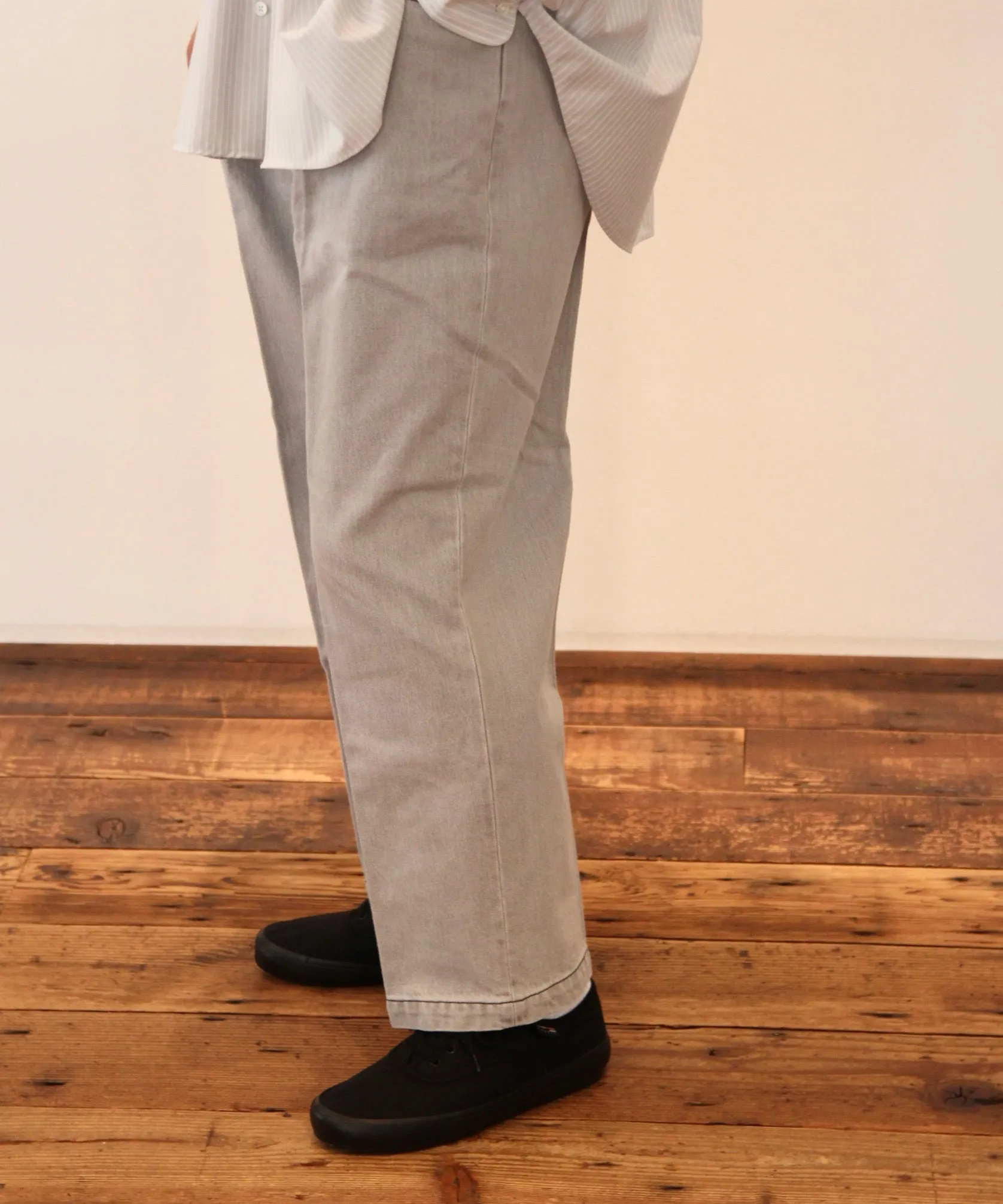 Two-tuck Wide Pants "GRAY"
