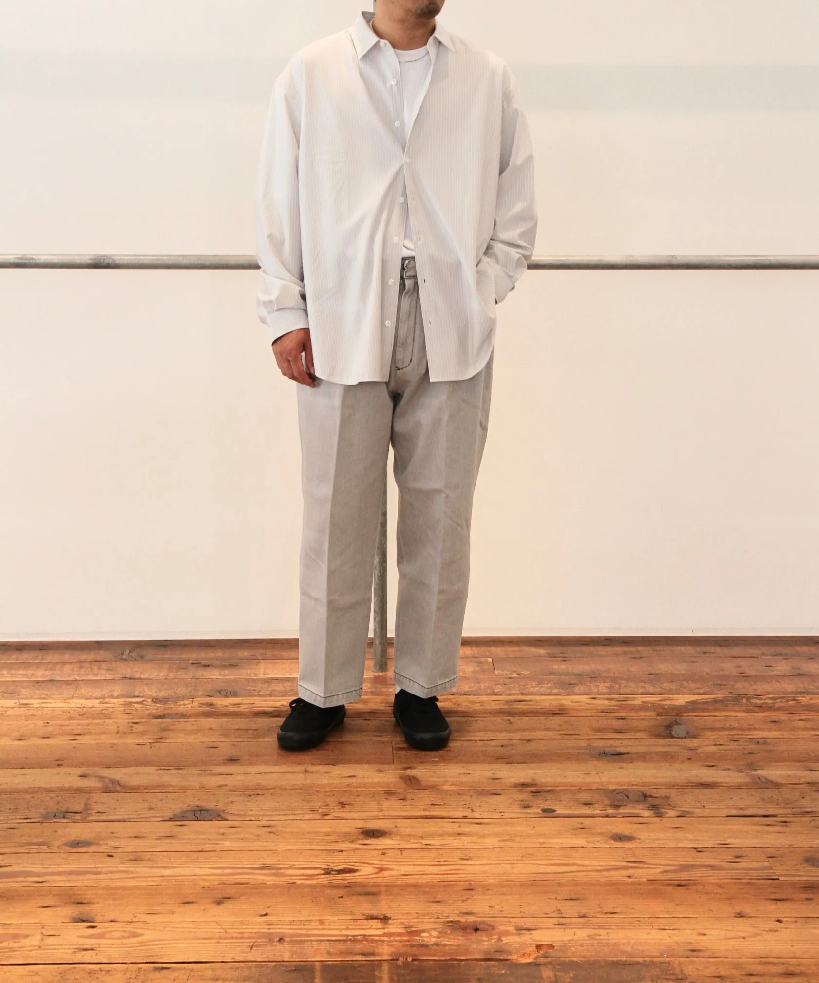 Two-tuck Wide Pants "GRAY"
