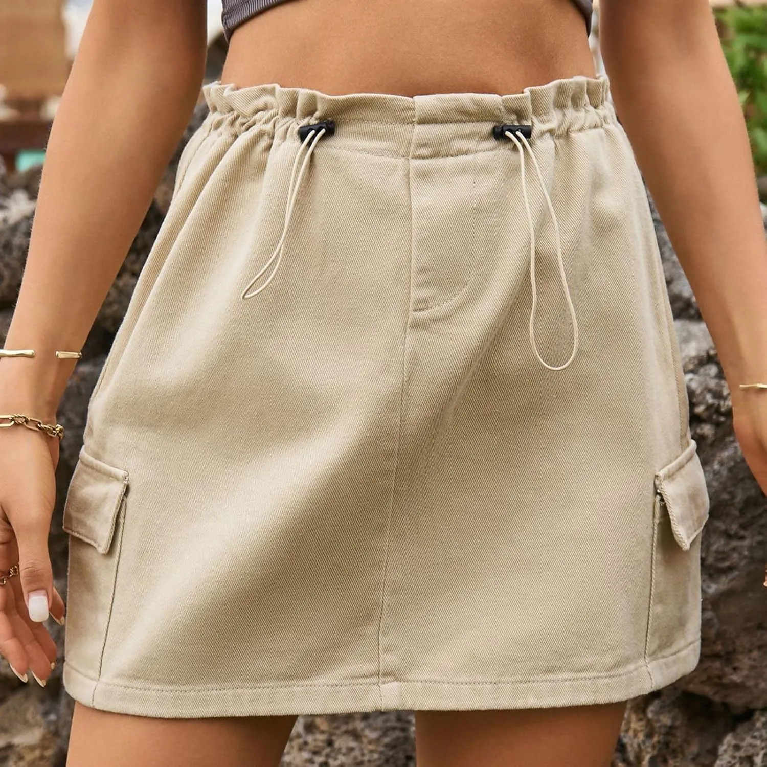 Womens Cargo Skirt Drawstring Elastic Waist Denim Skirt 2025 Summer Casual Mini Skirts Y2K Jean Skirt with Pockets